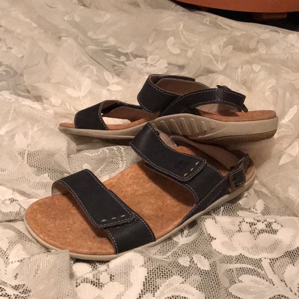 Spenco comfort velcro sandals
